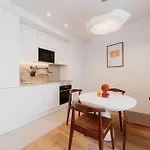 Apartament Orange House - Beautiful Two-bedroom 1d Lizbona