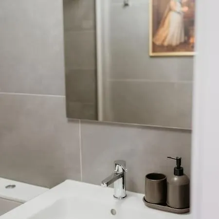 Apartamento Orange House - Beautiful Two-bedroom 1d *